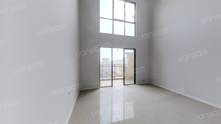 麓湖宫B区二手房实景图