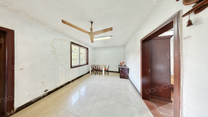 滨河小区二手房实景图