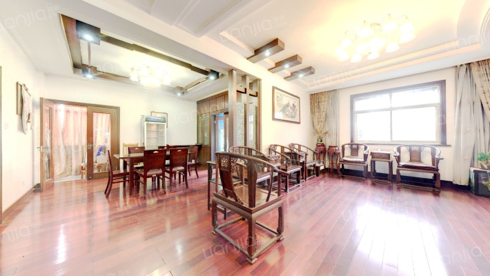 鲈乡苑二手房实景图