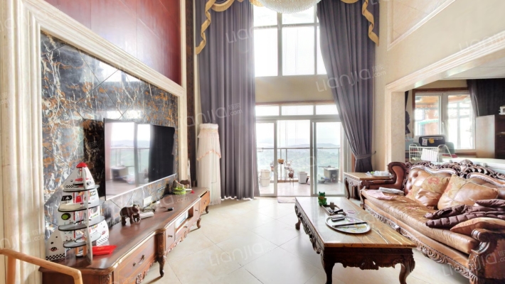 春天花园二手房实景图