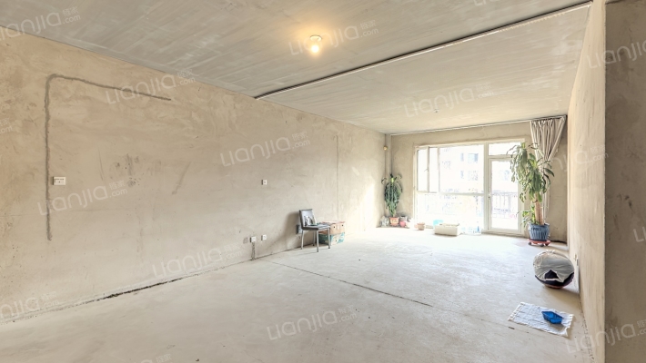 优山世家二手房实景图