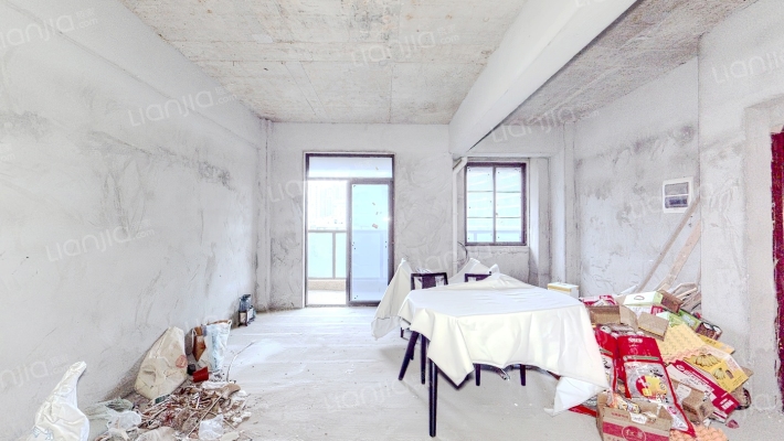 水畔小筑二手房实景图