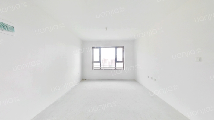 爱达·晶品二手房实景图