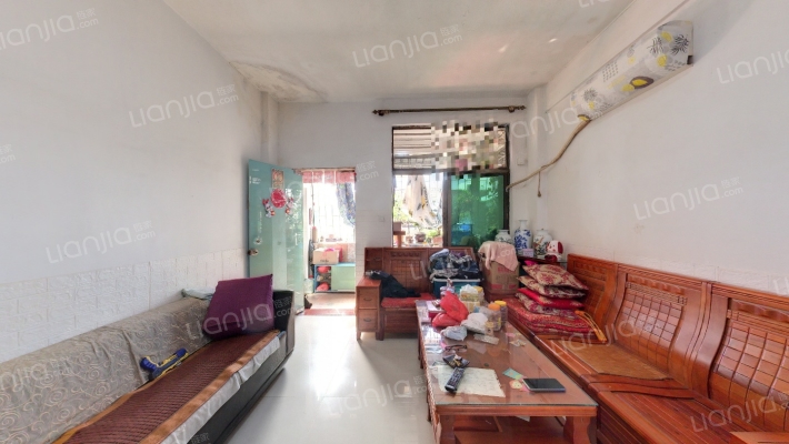 仙湖边街二手房实景图