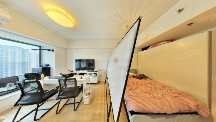 荟聚之光二手房实景图