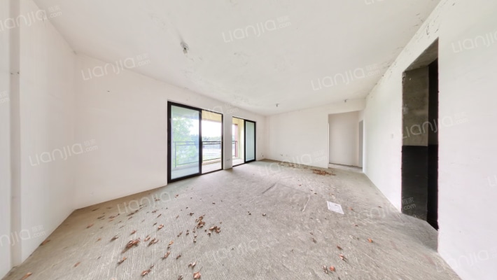 百伦江樾居二手房实景图