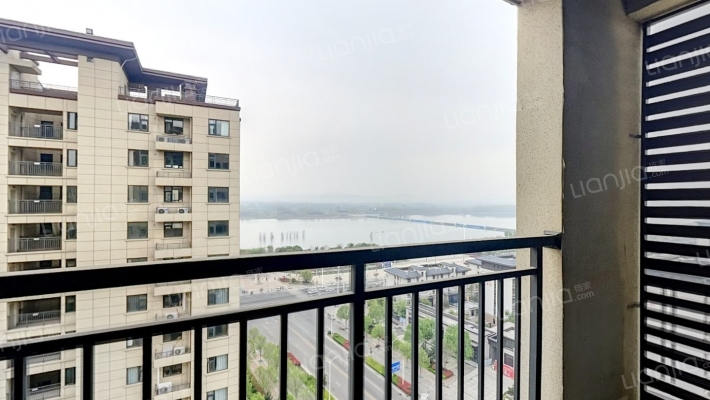 滨河御府二手房实景图