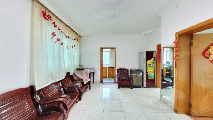 凤凰路105号二手房实景图