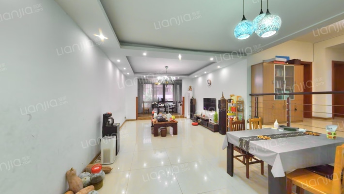 年丰巷45号二手房实景图