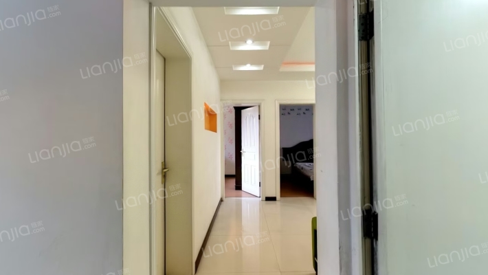 中铁二十三局家属楼二手房实景图