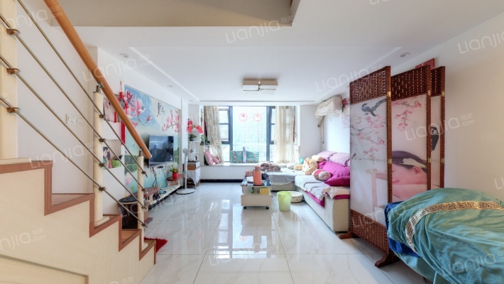 合景睿峰二手房实景图