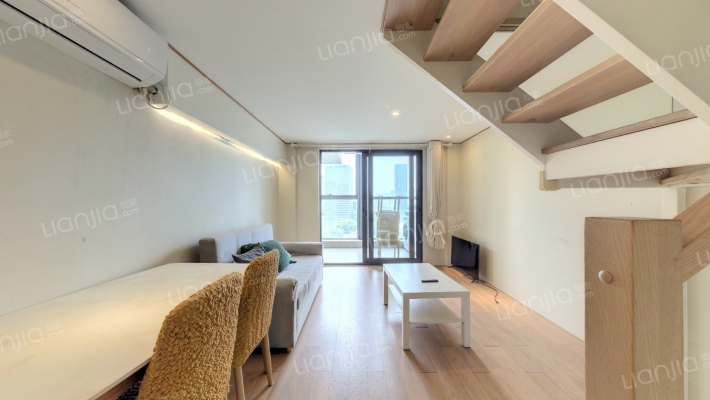 海威新界二手房实景图