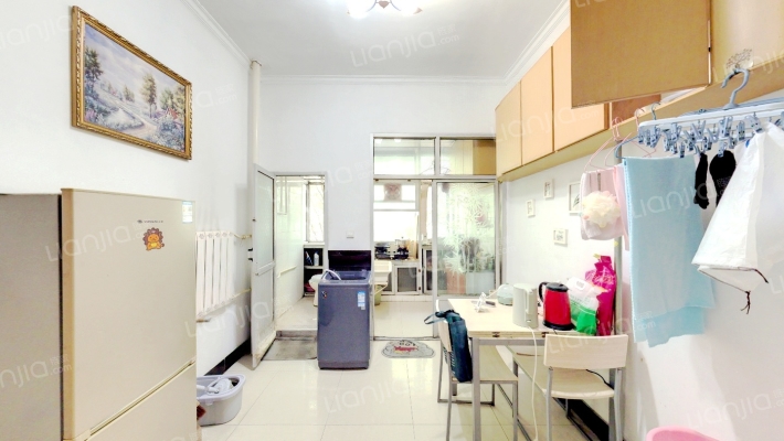 省四院宿舍二手房实景图