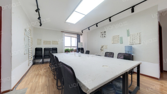 馨园壹号二手房实景图