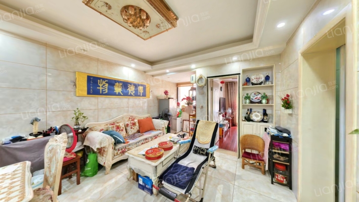 梁南苑B区二手房实景图