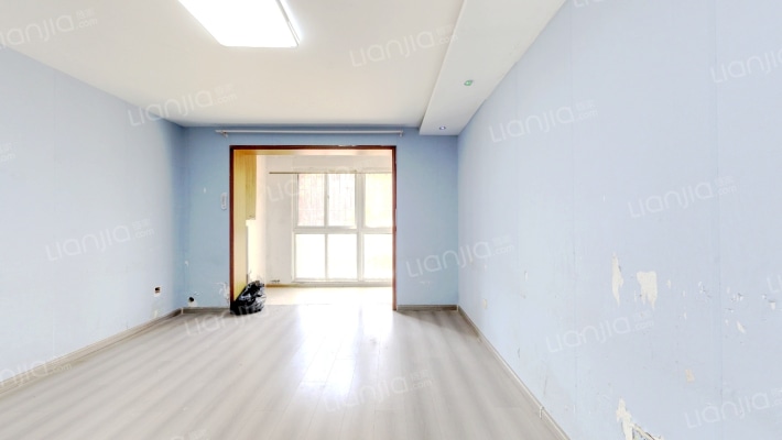 逸树家小区二手房实景图