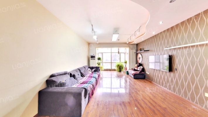 开运花园二手房实景图