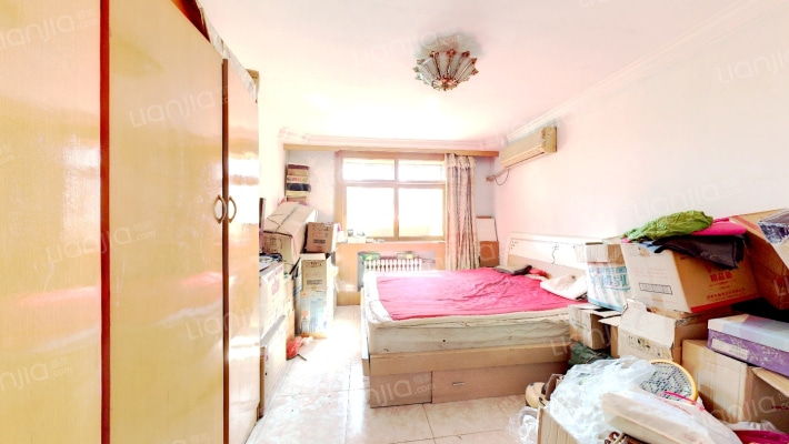 七纬路二手房实景图