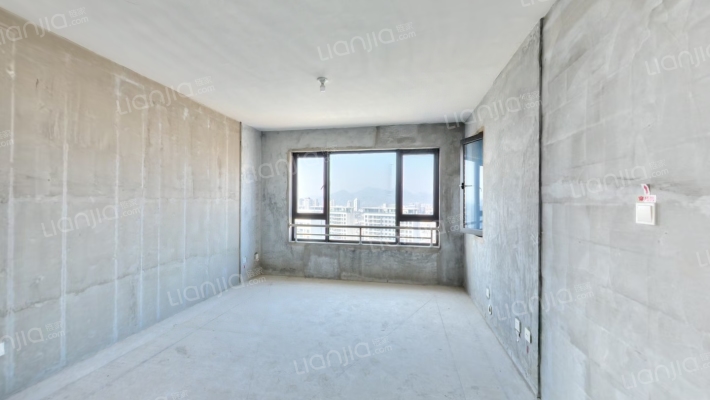 海日锦园二手房实景图