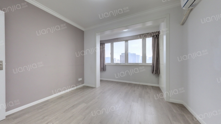 南山大楼二手房实景图