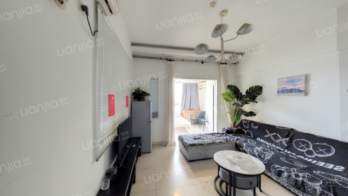 丽舍滨江二手房实景图