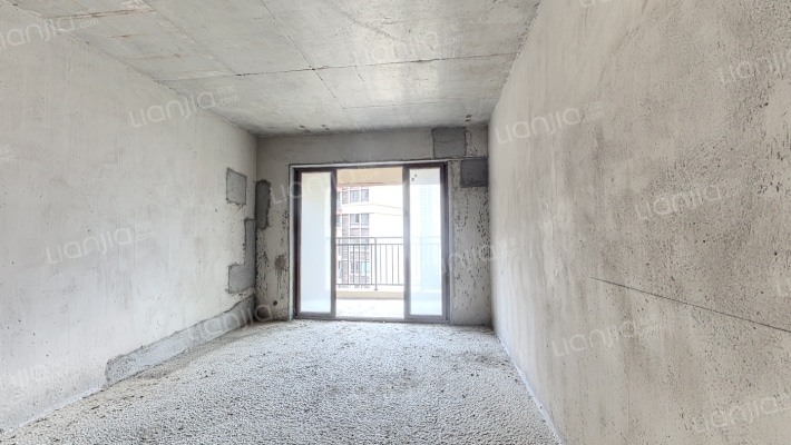 世茂福晟钱隆华府二手房实景图