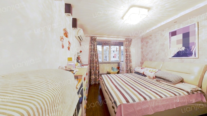 秀山花园二手房实景图