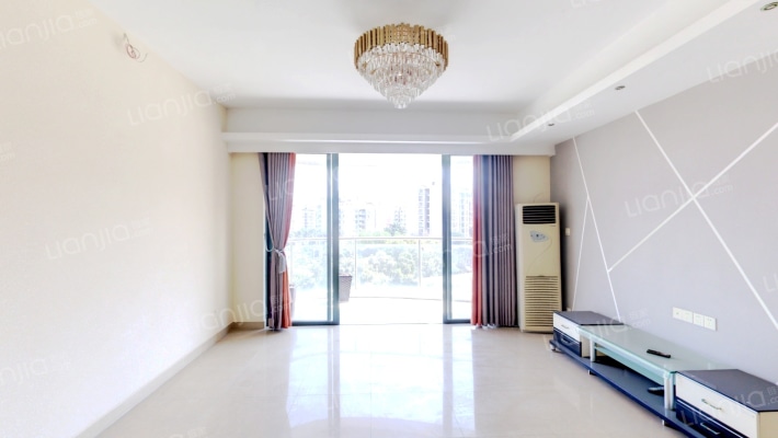 阳光花地二手房实景图