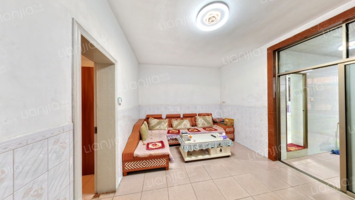 妇幼保健院宿舍二手房实景图