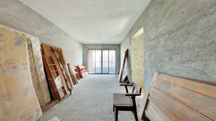 万地雅涛阁二手房实景图