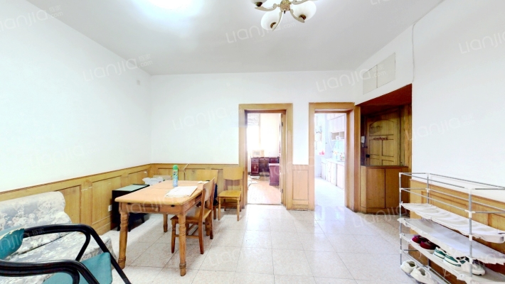 霍邱路182号二手房实景图