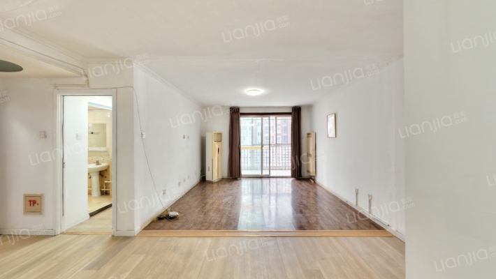 梵谷水郡二手房实景图