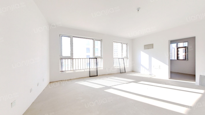 华安凤凰嘉苑二手房实景图