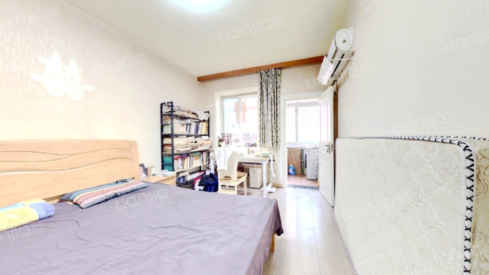 剑阁路二手房实景图