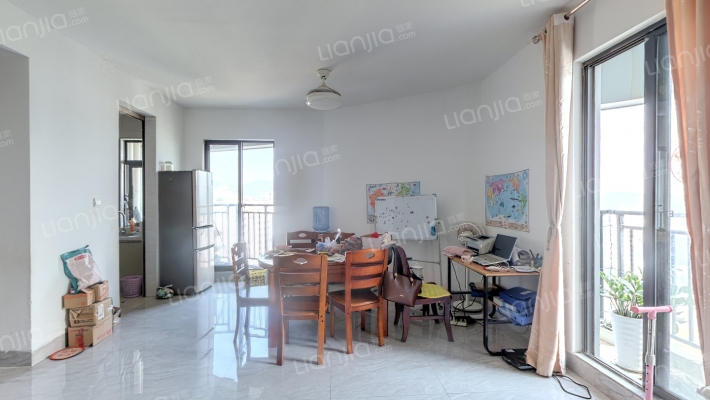 骋望 · 麓涛二手房实景图