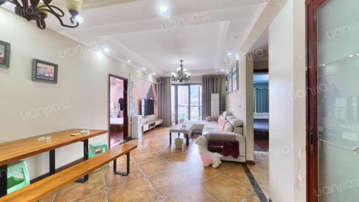 和记黄埔御峰一期二手房实景图