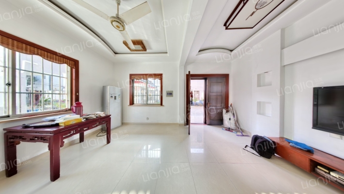 东苑新村二手房实景图