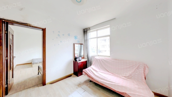 虹山小区二手房实景图