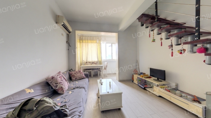 现代花园C区二手房实景图