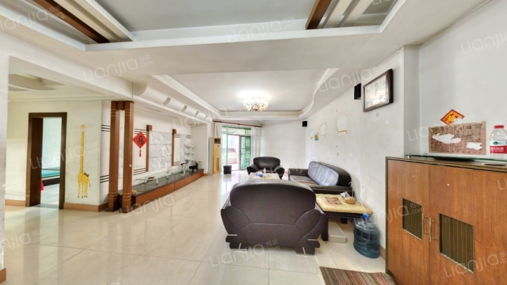 中区名门二手房实景图