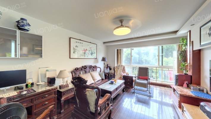 中星海上名庭(一期)二手房实景图