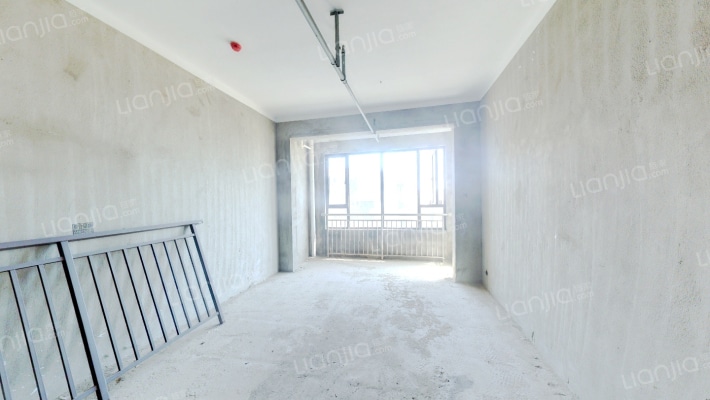 正和溪岸二手房实景图