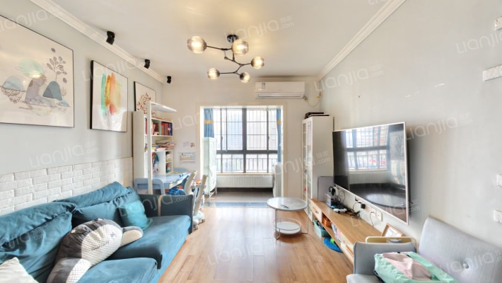 兰亭玥岛二手房实景图