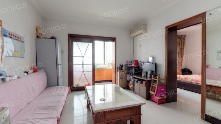 聚馨佳苑二手房实景图