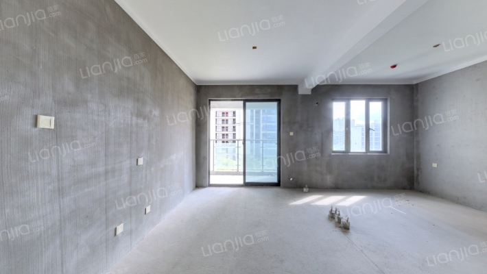 中建岳前雅居二手房实景图