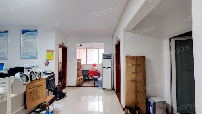 派德广场二手房实景图