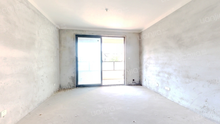 锦颂华府二手房实景图