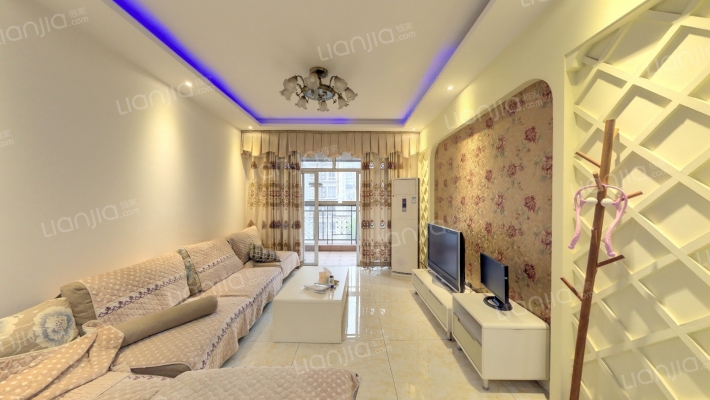 保利香槟花园B区二手房实景图