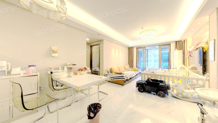 碧桂园天玺二手房实景图