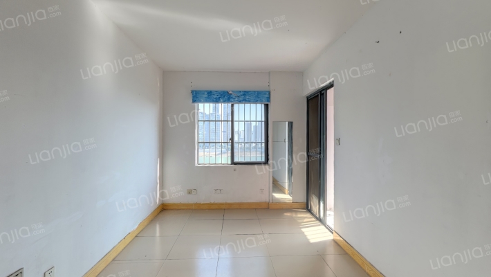 边阳苑二手房实景图